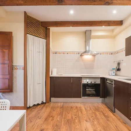 ático Abuhardillado Cerca De La Catedral By Ap