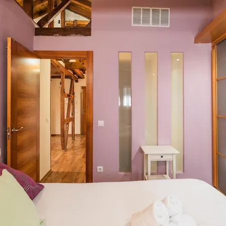 公寓 Atico Abuhardillado Cerca De La Catedral By Ap