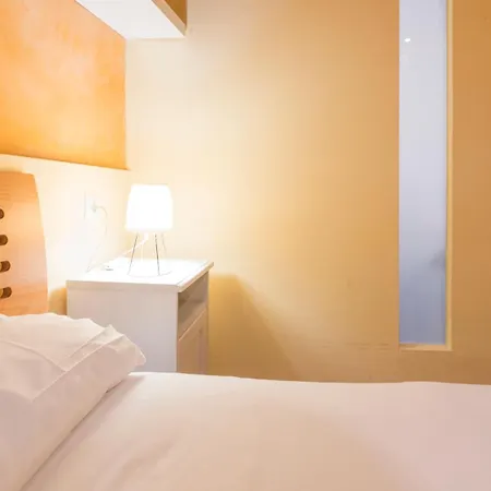 ático Abuhardillado Cerca De La Catedral By Ap Appartamento Toledo