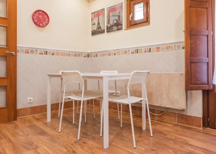 Apartamento ático Abuhardillado Cerca De La Catedral By Ap Toledo